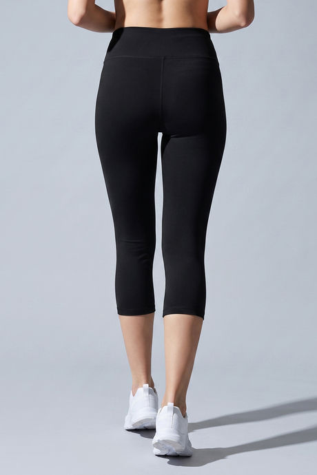 Zelocity Quick Dry 3/4Th Training Leggings- Jet Black — image 4